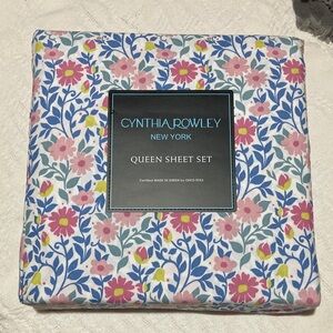Cynthia Rowley Blue and Pink Floral Queen Sheet Set